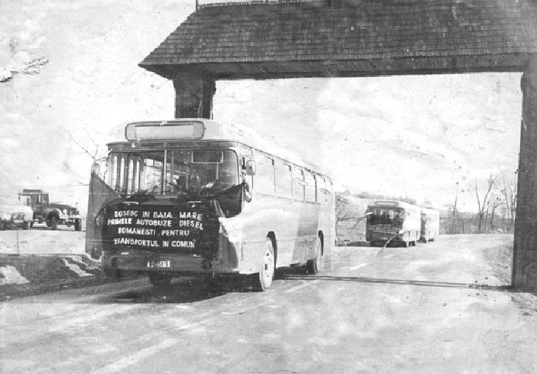 Primele autobuze UD pentru Baia Mare aduse de la Cluj Napoca, la intrarea in Maramures